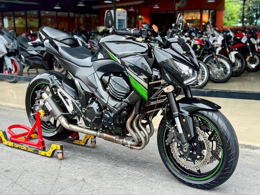 kawasaki Z800 6