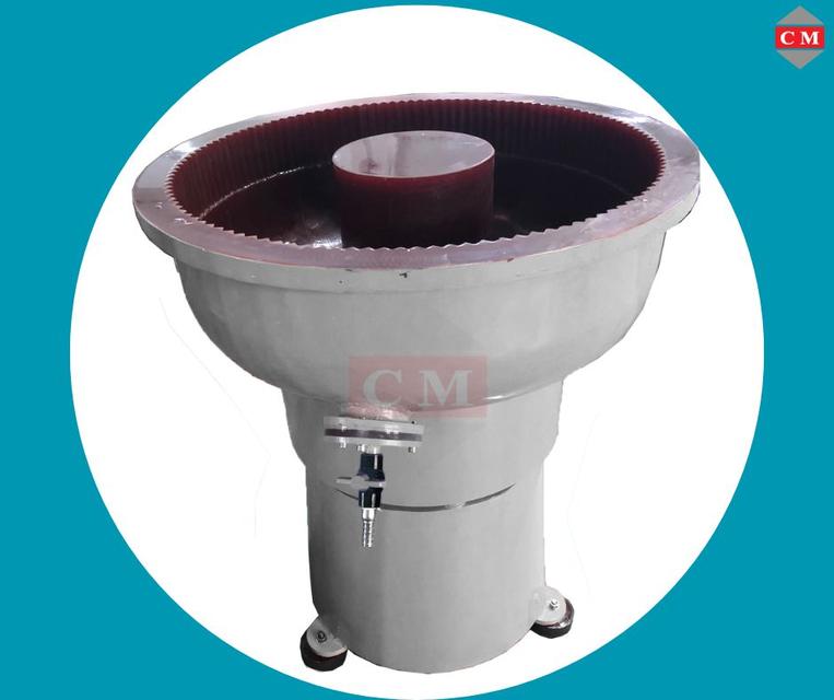   เครื่องขัดผิวโลหะแบบเขย่า (ไม่มีสะพานแยกชิ้นงาน) (Vibratory finishing machine) 