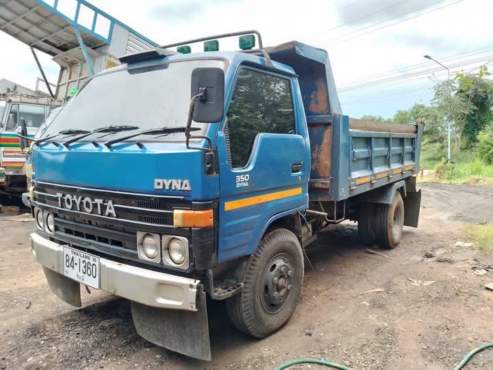 รถบรรทุก 6 ล้อ TOYOTA DYNA BU91 115HP 3