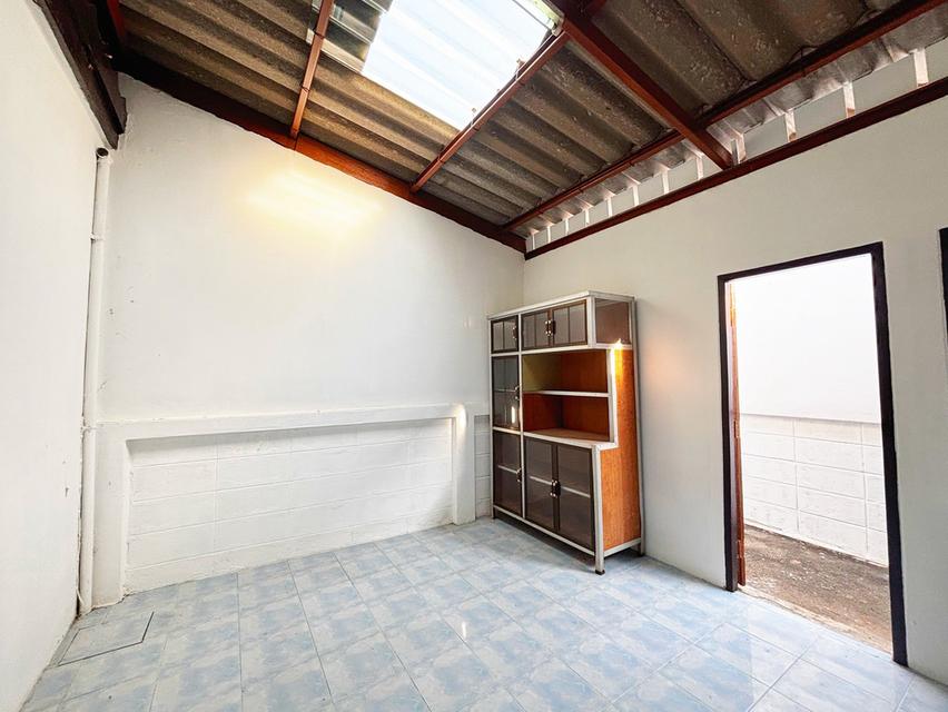 หมู่บ้านการเคหะ1 ซ.เคหะ 1/1 ถ.โรจนะ ต.หันตรา อ.อยุธยา จ.พระนครศรีอยุธยา 9