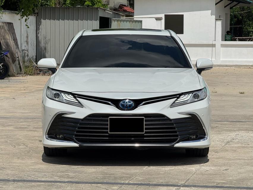 Toyota Camry 2.5 HEV Premium Minorchange Y2022