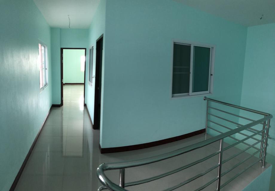 โกดังให้เช่าพร้อมที่พัก 1 ไร่ 6