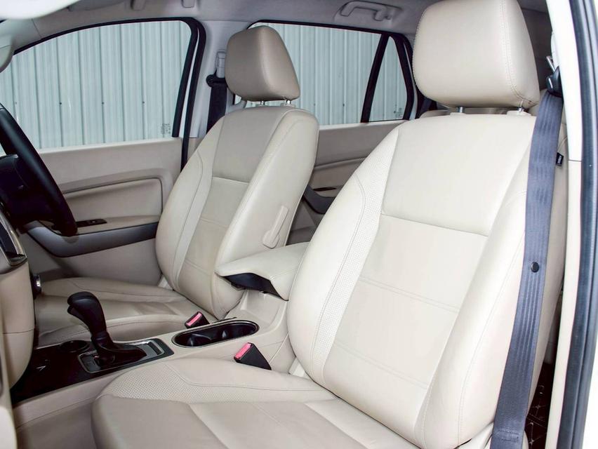 FORD EVEREST, 2.2 TITANIUM 2WD ปี 2015 โฉม ปี15-22  12