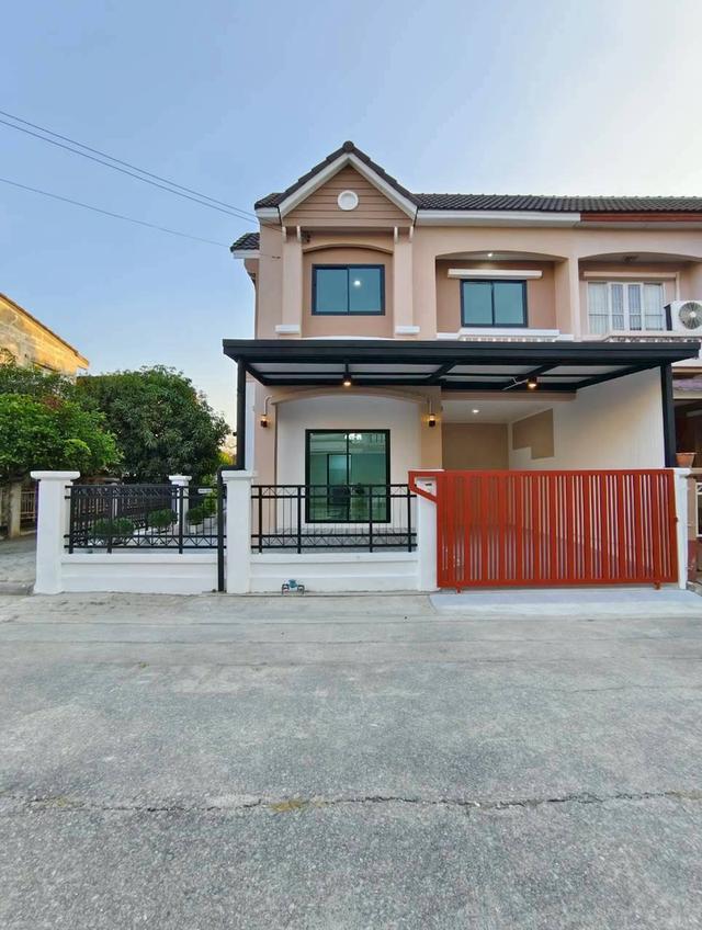 หมู่บ้านบุศรินทร์บ้านกล้วย 1