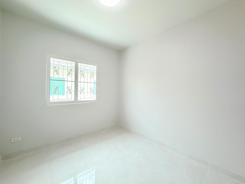 หมู่บ้านพฤกษาวิลล์55/2 ซ.31 (วงแหวน-รามอินทรา) โทรสอบถามราคา 9