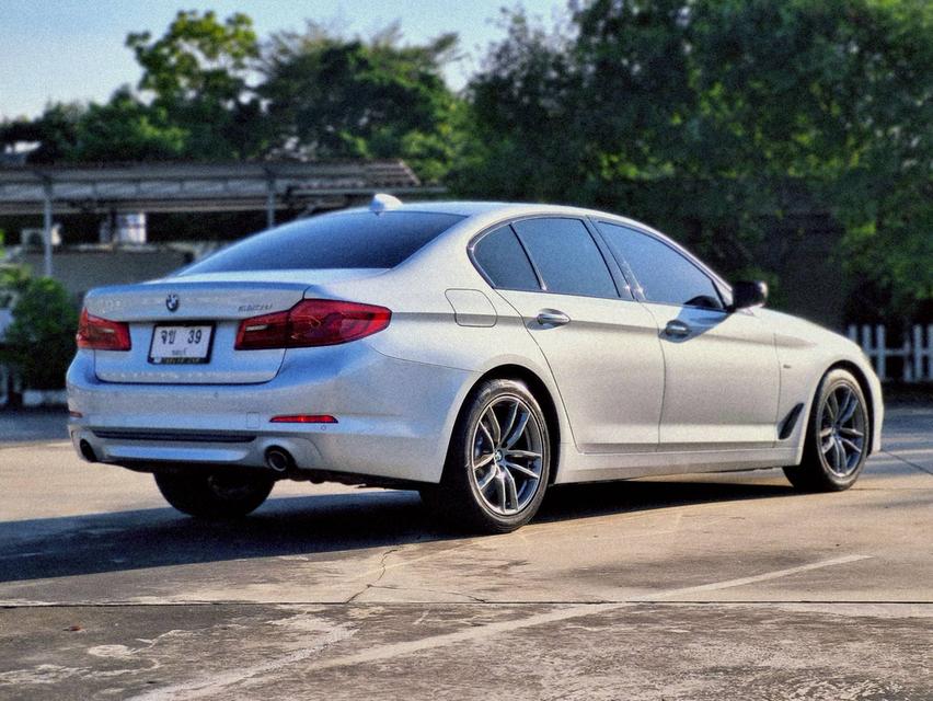 BMW 520d Sport Line (G30) ปี 2018 ไมล์ 13x,xxx km. รูปย่อยที่ 4