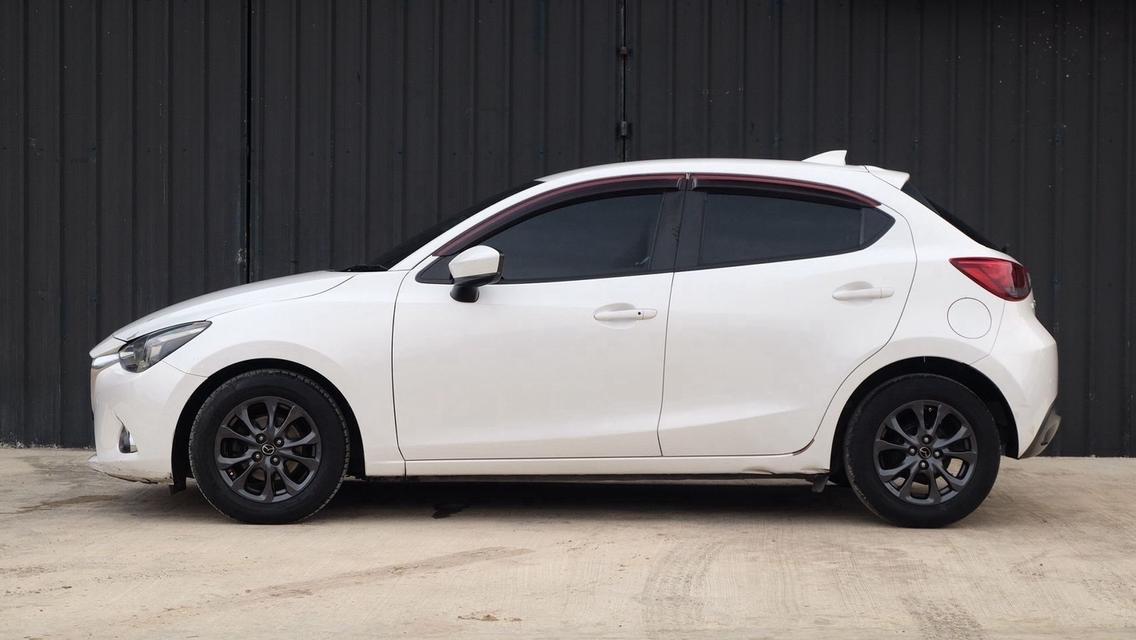 🚗 รถเพิ่งเข้าใหม่! MAZDA2 1.3 Sports High Connect ปี 2018 รูปที่ 6