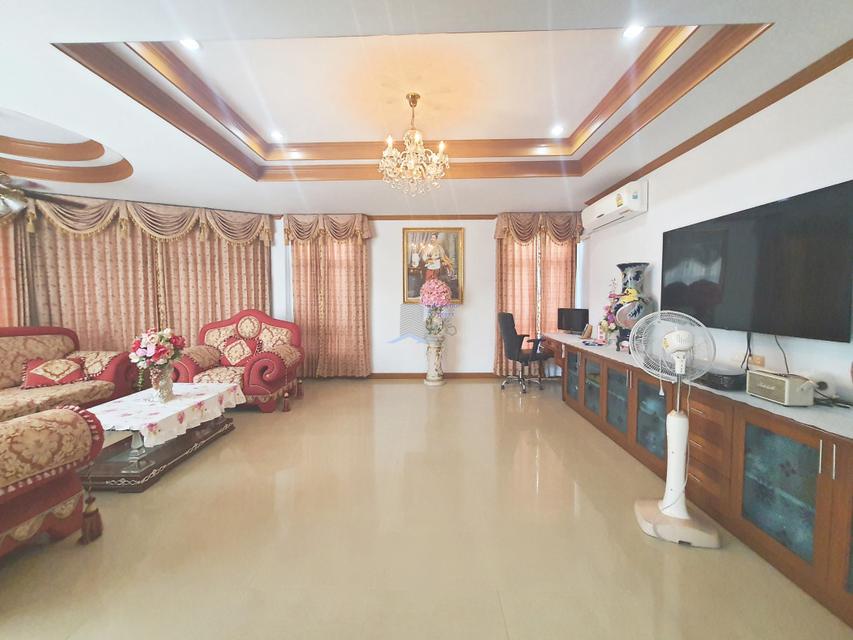 รูป ขาย บ้านเดี่ยว บ้านหรู หลังใหญ่ พร้อมสระว่ายน้ำ 800 ตรม. 2 ไร่ เขาตาโล พัทยา ชลบุรี 6