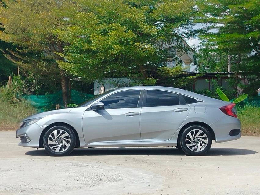 Honda Civic FC 1.8 E CVT (MNC) 2019 สีเทา มือเดียว 6