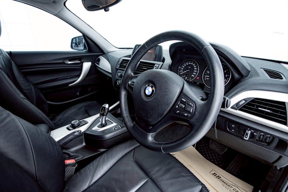 รหัสรถ 1D260 BMW 116I 1.6 2015 12