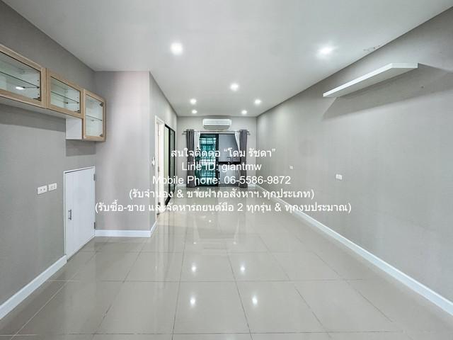ขายทาวน์โฮม 3 ชั้น รีโนเวทใหม่ ซ.วัชรพล ใกล้ทางด่วน และสถานีรถไฟฟ้า 19.3 ตร.ว. 4 น 3 น้ำ 2 จอดรถ ราคา 4.89 ล้านบาท 3
