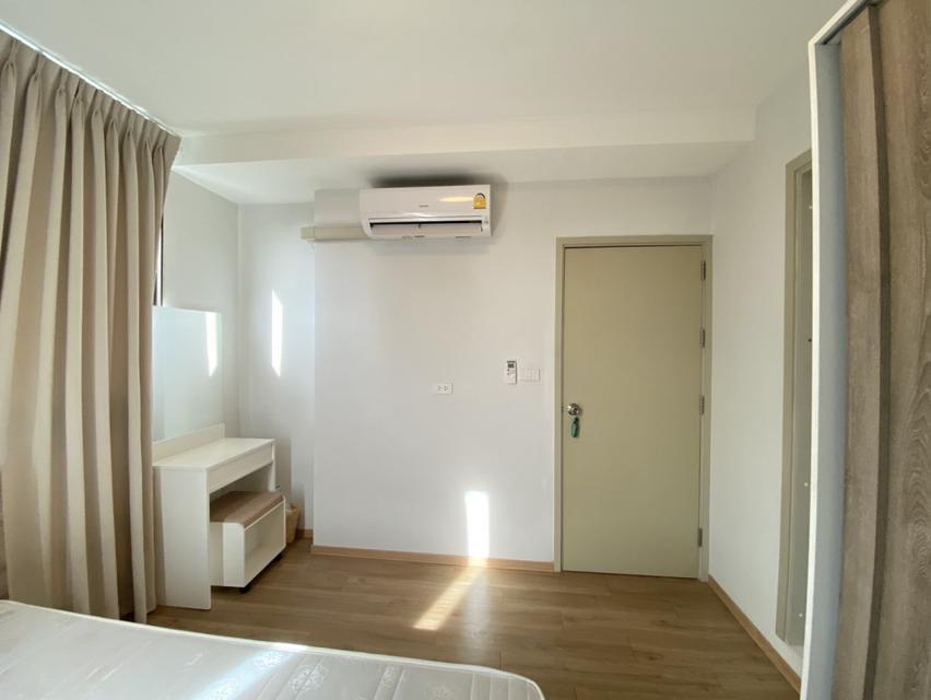 ให้เช่า ฟีล (Feel) คอนโด ลาดพร้าว 122 1 ห้องนอน 24.5 ตรม. สภาพเยี่ยม เฟอร์นิเจอร์ครบ 5