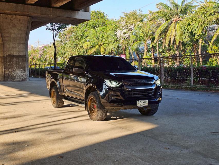 Isuzu D-MAX 3.0 DDI Z VCROSS SPACECAB 4WD (เกียร์ธรรมดา) 3