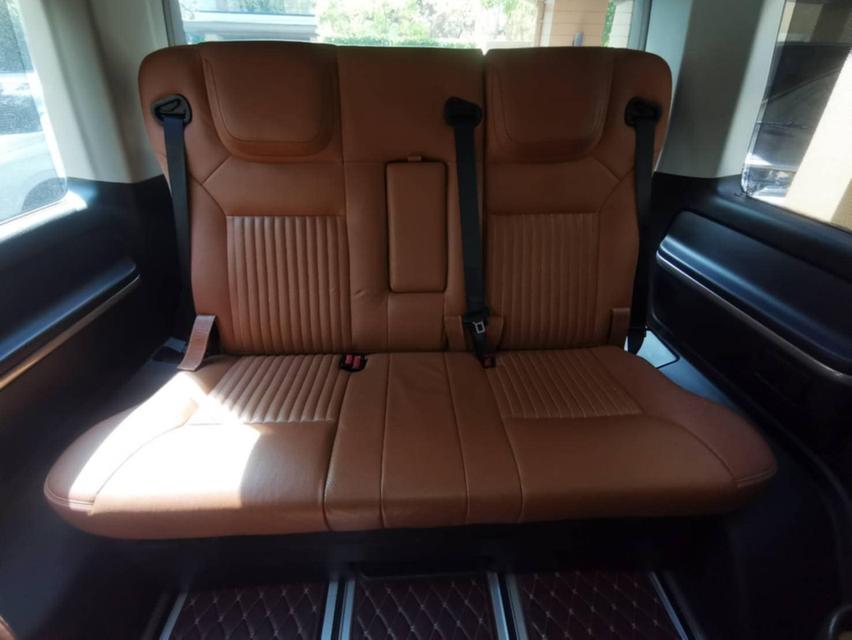 2018 รถตู้ VIP VoLKSWAGEN CARAVELLE 2.0 TDI Comfortline2 ปี2018 รถบ้าน ไมล์น้อย 13