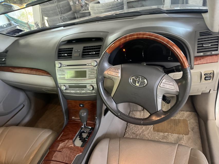 Toyota Camry 2.4 g 5