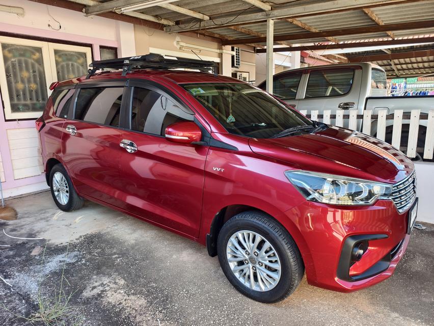 รถ MPV Suzuki ertiga 2
