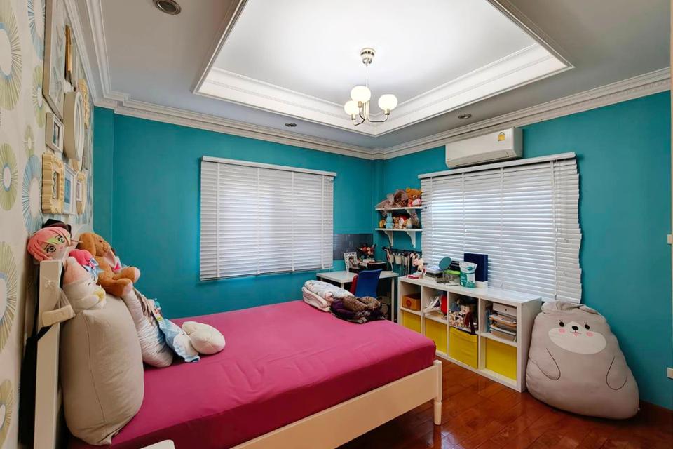 หมู่บ้านศรีพงษ์3 ซอยลาซาล46 ใกล้BTS 18