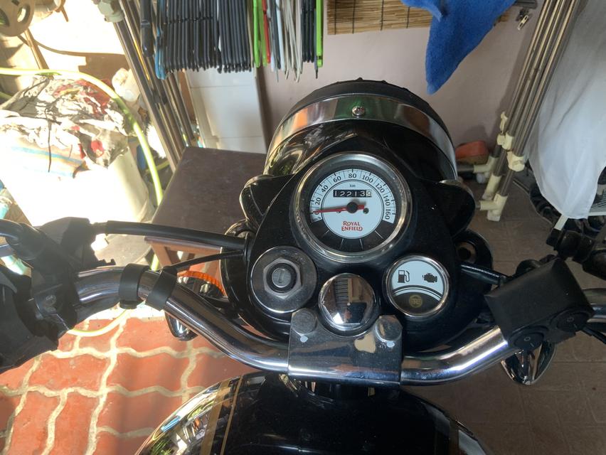 มอเตอร์ไซค์Royal Enfield classic500 สภาพดีเครื่องแน่น สตาร์ทติดง่าย