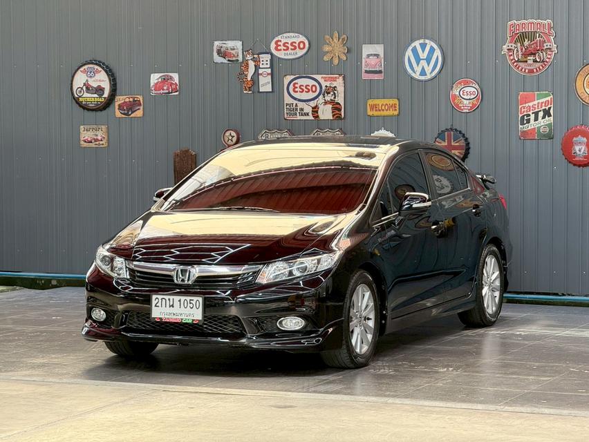HONDA CIVIC FB 1.8 EL ปี2013ออพชั่นแน่นเต็มคัน ตัวท็อปสุดในรุ่น พร้อมใช้งาน
