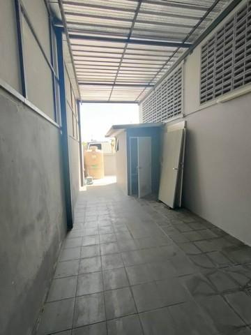 ให้เช่าโกดัง 450 ตร.ม. พร้อมสำนักงาน ย่านบางใหญ่ ซอยกัตนา ใกล้ รพ.บางใหญ่ 4