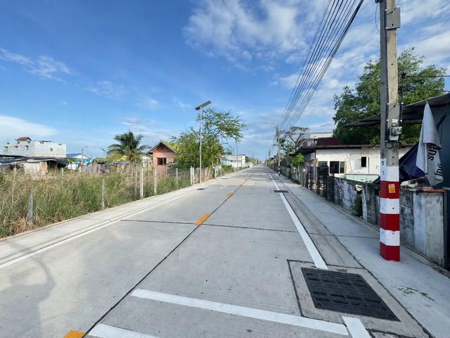 งบล้านต้น ๆ ได้ที่ดิน 55 ตร.ว. สำหรับปลูกบ้านเอง ติดถนนคอนกรีต ในชุมชนพระสมุทรเจดีย์ 2