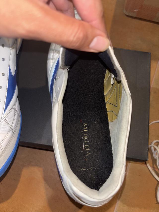 Mizuno Morelia sala japan TF (ร้อยปุ่ม) ไซส์270cm สภาพน้องๆมือ ของใหม่ ราคา 3500 ราคาต่อได้ 7