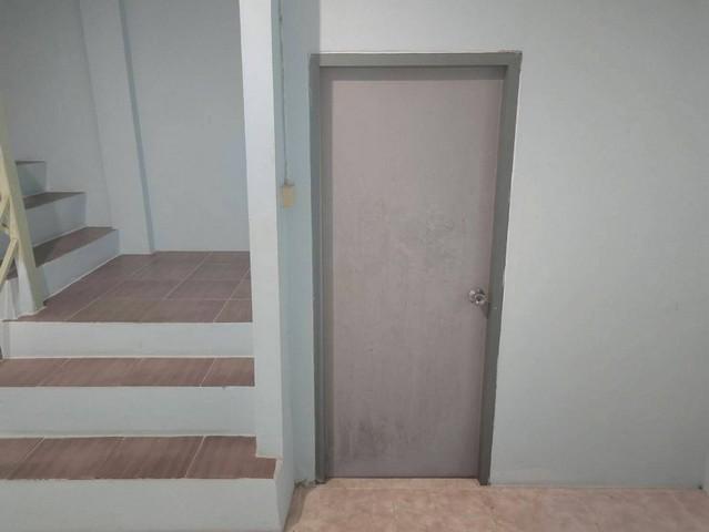 ขายถูก ทาวน์เฮ้าส์2ชั้น 20.3ตรว. หมู่บ้านกุรนิฐษ์ ถนนสังฆสันติสุข12 หนองจอก 6