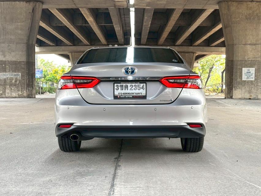 ขายรถ Toyota Camry 2.5 Hybrid ปี 2022 สีเทา เกียร์ออโต้ รูปที่ 5