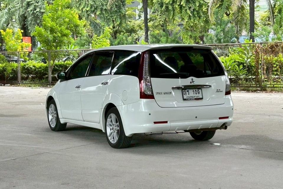 Mitsubishi Space  Wagon 2.4 GLS AT ปี 2011 7