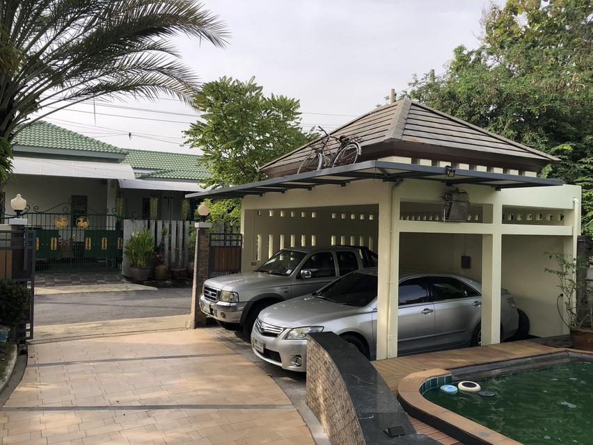 บ้านเดียว 2 ชั้นพร้อมสระว่ายน้ำ 15