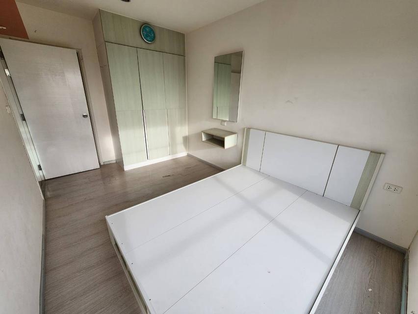 ขายห้องมุม Rare Item ชั้น 25 (ชั้นบนสุด) แอสปาย สาทร-ตากสิน (ทิมเบอร์โซน) 45.6ตร.ม. 2 ห้องนอน 1 ห้องน้ำ เพียง 2.3 ล้านบาท (จาก 2.82 ลบ.) 11