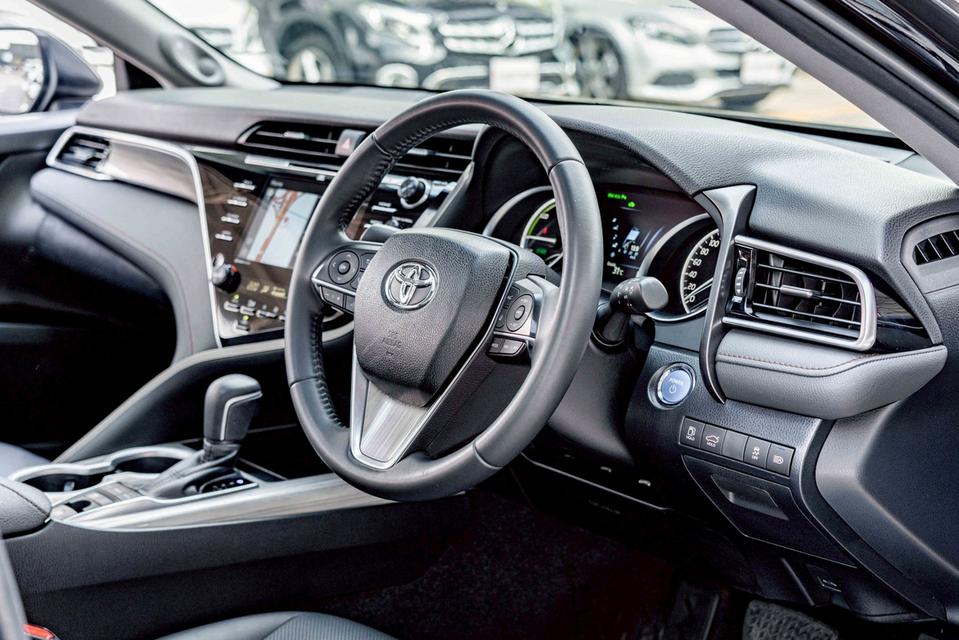 รหัสรถ NP1653 TOYOTA CAMRY 2.5HYBRID PREMIUM 2019 13