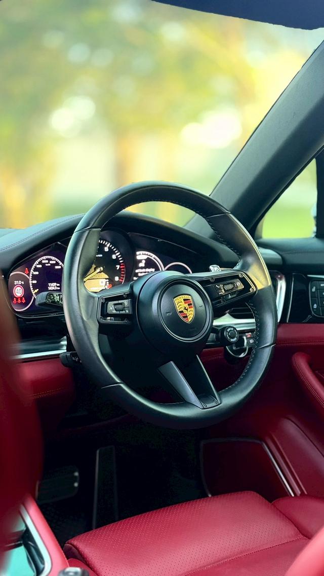 Porsche Panamera 4 E Hybrid 4