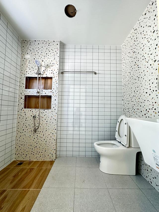 หมู่บ้านฮาบิเทีย เลียบคลองสอง 11