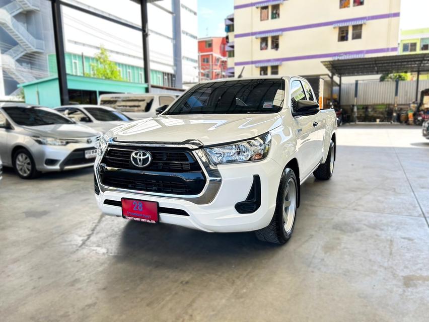 TOYOTA HILUX REVO SMART CAB 2.4 ENTRY Z EDITION MT 2021/22  3