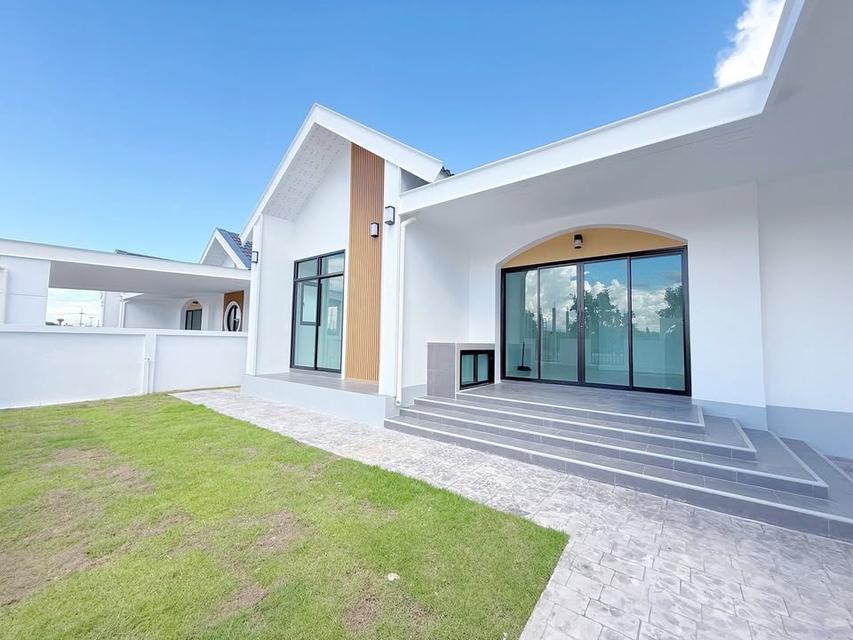 🏡 ขายบ้านใหม่แกะกล่อง! 3 นอน 2 น้ำ ใกล้กาดฝรั่ง เดินทางเข้าเมืองสะดวก เพียง 2.xx ล้าน 🔑 12