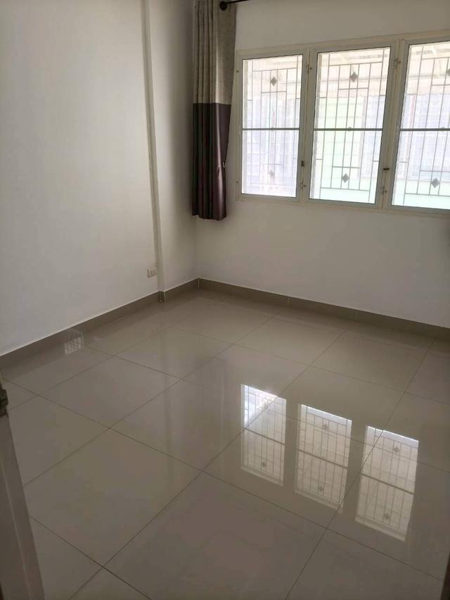 ทาวเฮาส์ หมู่บ้านฟ้าคลองหลวง ปทุมธานี 15