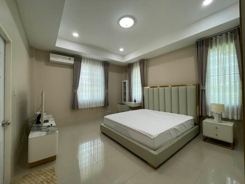 U1469 ให้เช่าบ้านเดี่ยว 2 ชั้น บ้านสวนเนรมิตร วัชรพล เพิ่มสิน ที่ดิน 1 ไร่ พร้อมสระว่ายน้ำในตัวบ้าน บ้านพร้อมเฟอร์ 9