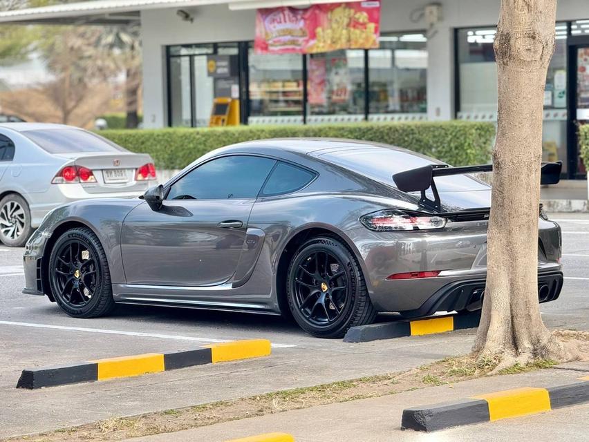 718 cayman 2019 7