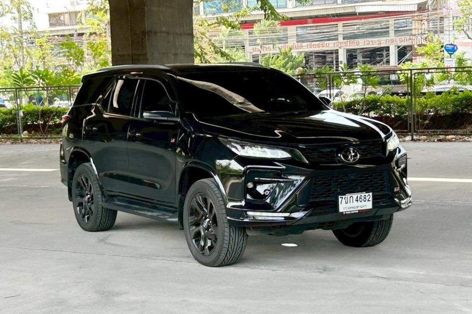 🔥ฟรีดาวน์ FORUNER GR SPORT รถสวย ปีใหม่ ไมล์น้อย  Toyota FORTUNER 2.8 GR SPORT 4WD AT ปี 2021 รูปที่ 4