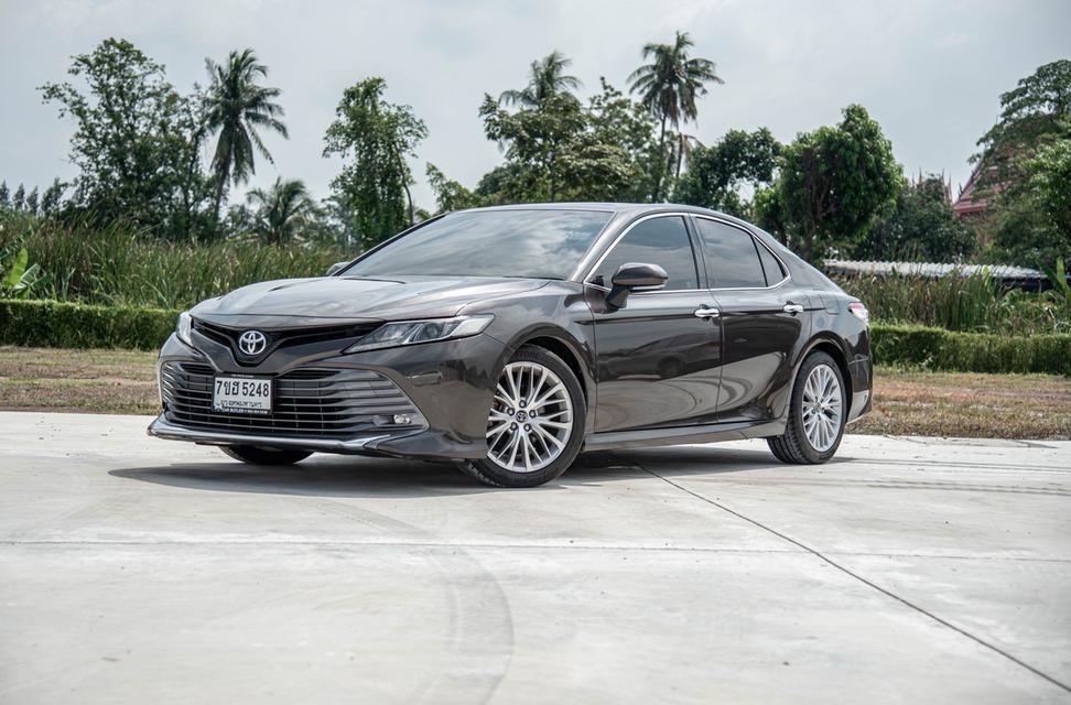Toyota CAMRY 2.5 G AT 2020ไมล์ 180,xxx km.!!!  ราคา 639,000 บาท