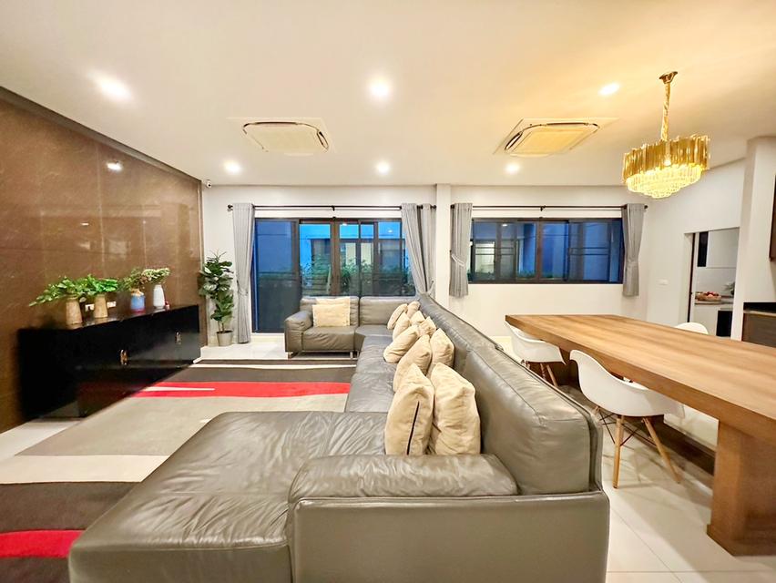 🏡 #บ้านเดี่ยวหรู #AP #บ้านหลังมุม เดอะซิตี้ บางนา กม.7 #บ้านหลังใหญ่ 96 ตร.ว. 390 ตร.ม. 👜 หิ้วกระเป๋าเข้าอยู่ได้เลย!!! 6