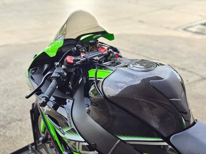 Kawasaki Ninja ปี 2017 3