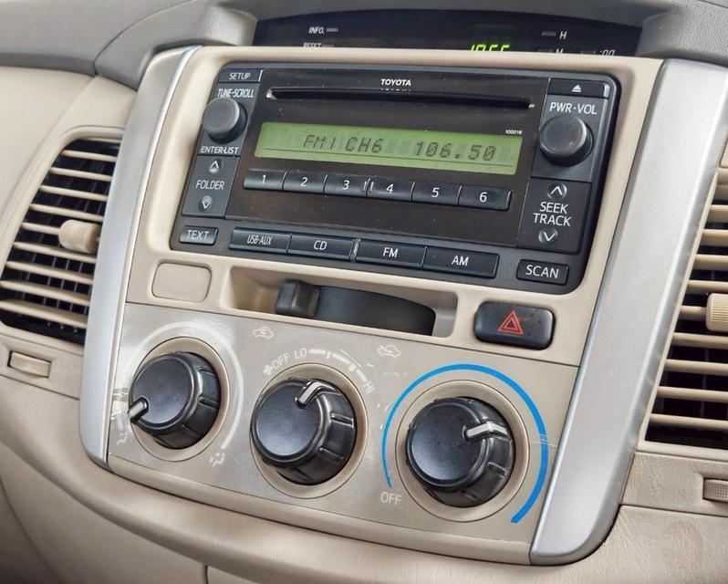 2012 TOYOTa INNOVA 2.0 G เบนซิน 7