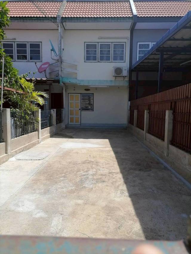 ขายบ้าน 2 ชั้น หมู่บ้านรัตนาธิเบศร์ ใกล้เซ็นทรัลเวสต์เกต 4