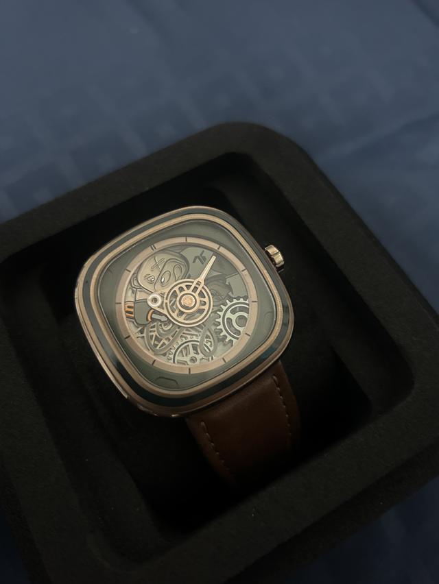 นาฬิกา SEVENFRIDAY 。 รูปที่ 2