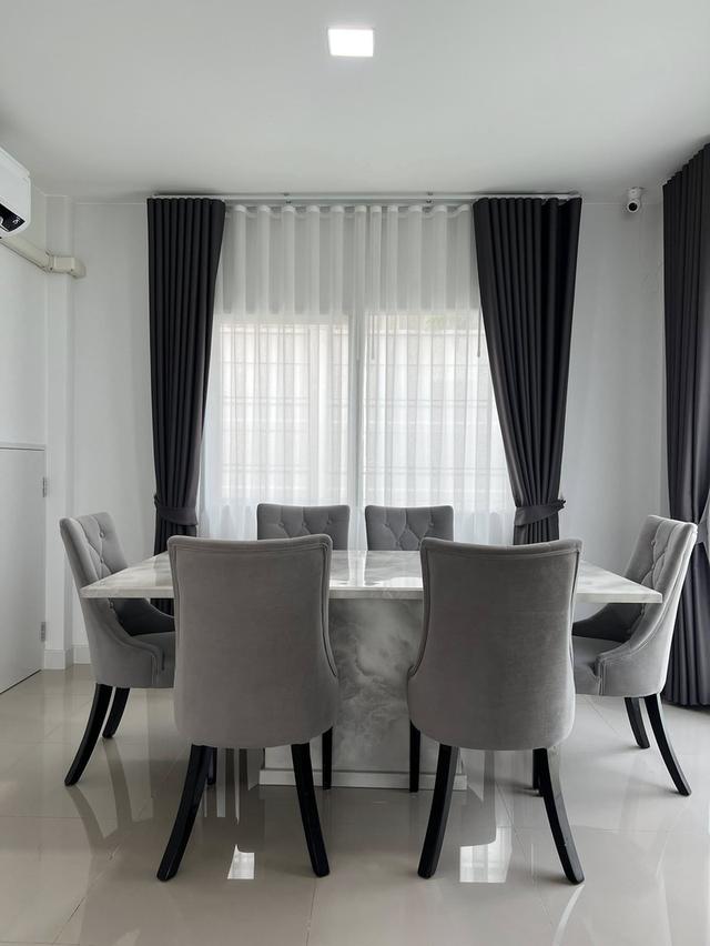 ขายบ้านแฝด Pleno Town สุขุมวิท–เทพารักษ์ อายุเพียง2ปี สภาพใหม่พร้อมอยู่ แต่งครบ 13