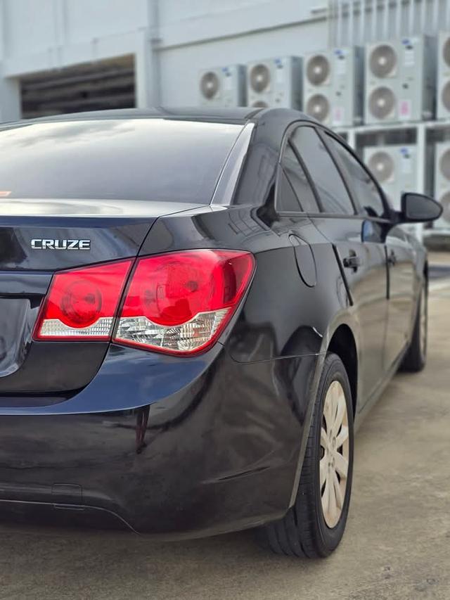 CHEVROLET CRUZE สีดำสวย 6