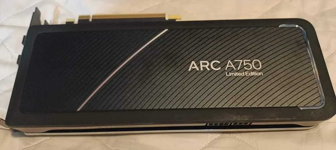 การ์ดจอ Intel ARC A750 ราคาถูก 4