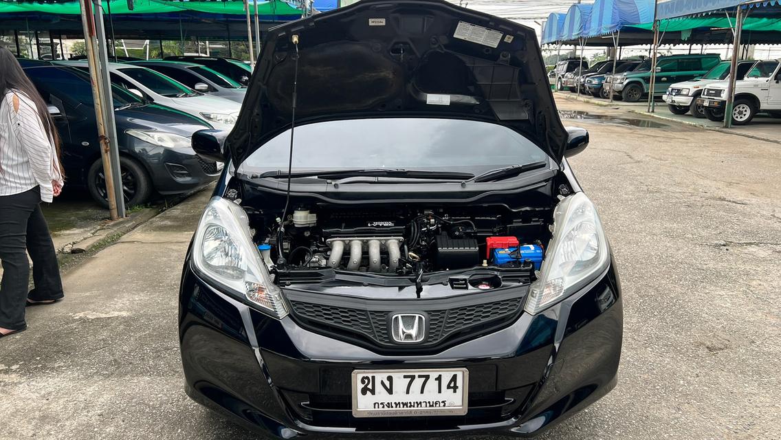 HONDA JAZZ 1.5V AUTO 2012  3